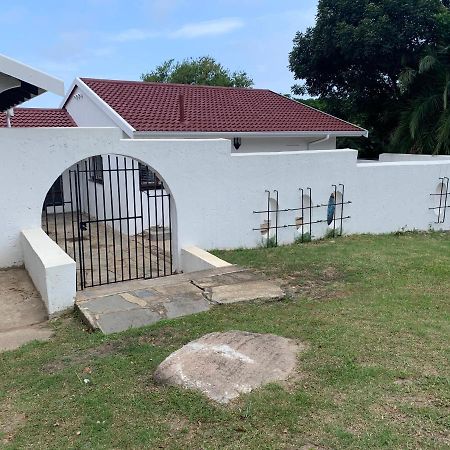 White House Lodge In Scotburgh Scottburgh Luaran gambar